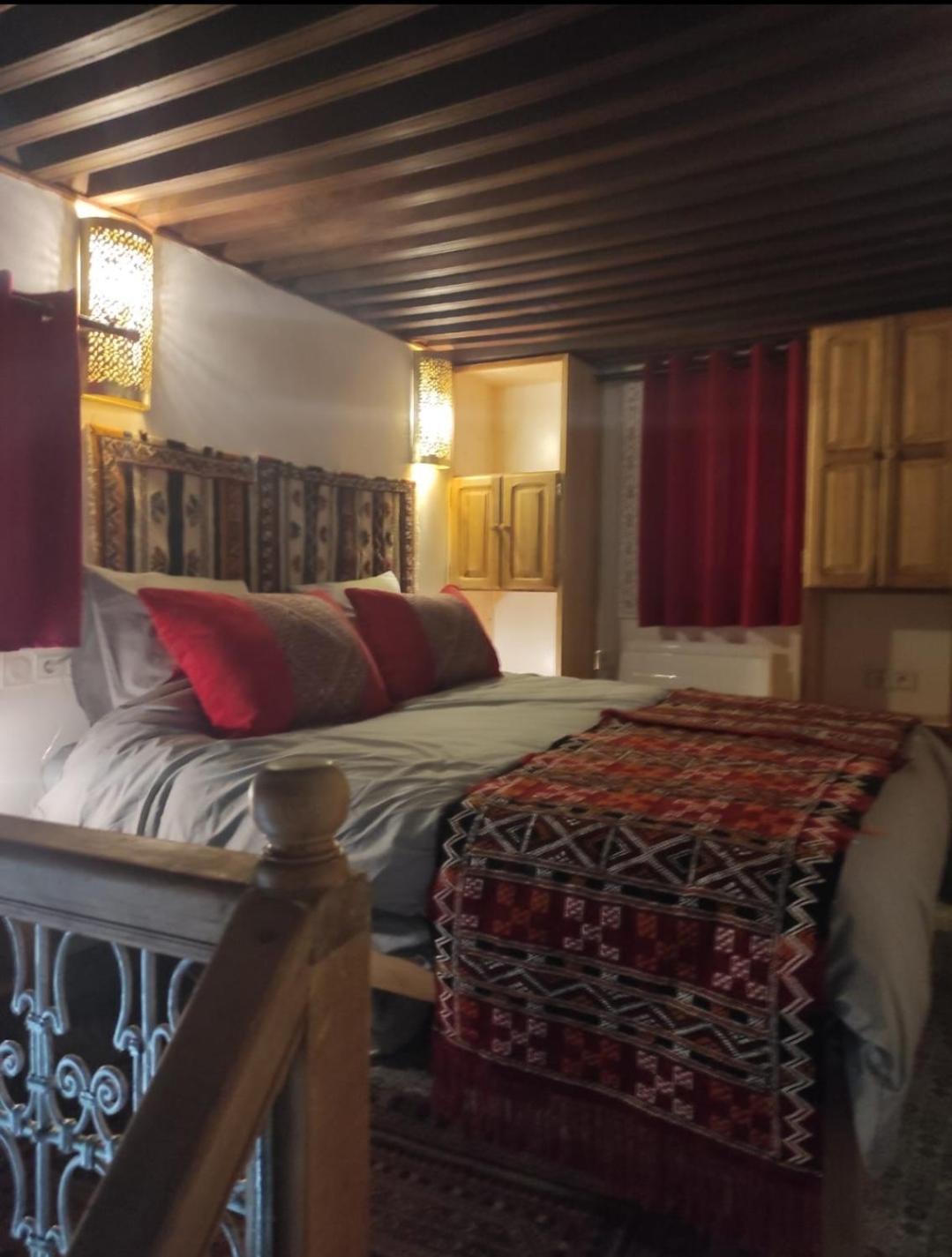 Riad Averroes Fez Esterno foto